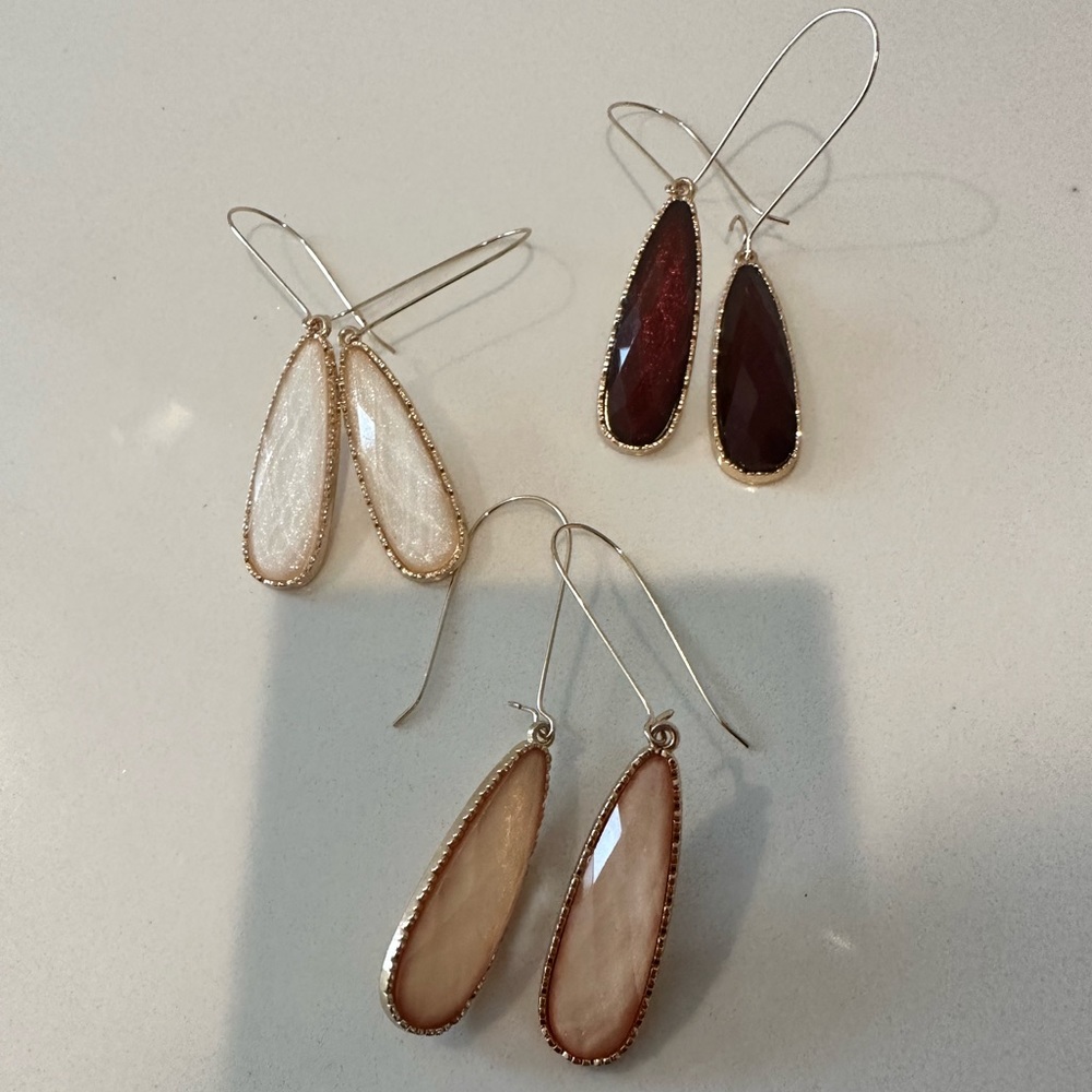 Catherine Malandrino Sparkly Gold Framed Drop Earrings Set: Cream Peach Burgundy